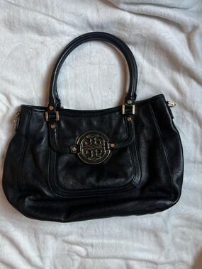 Tory Burch Black Leather Shoulder Bag with Gold Logo